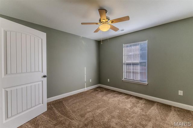 111 Greythorn Court, St Robert, MO 65584