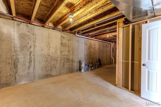 111 Greythorn Court, St Robert, MO 65584