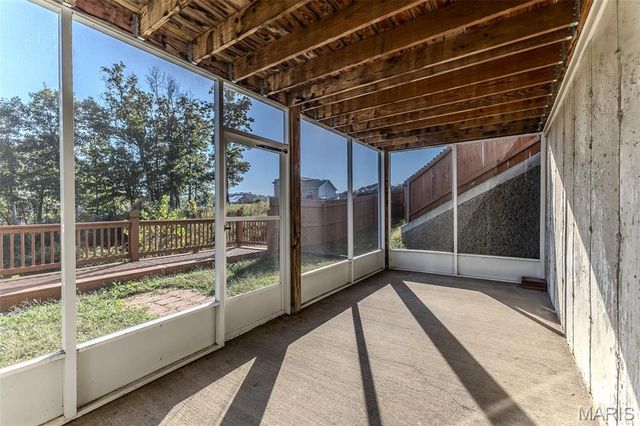 111 Greythorn Court, St Robert, MO 65584