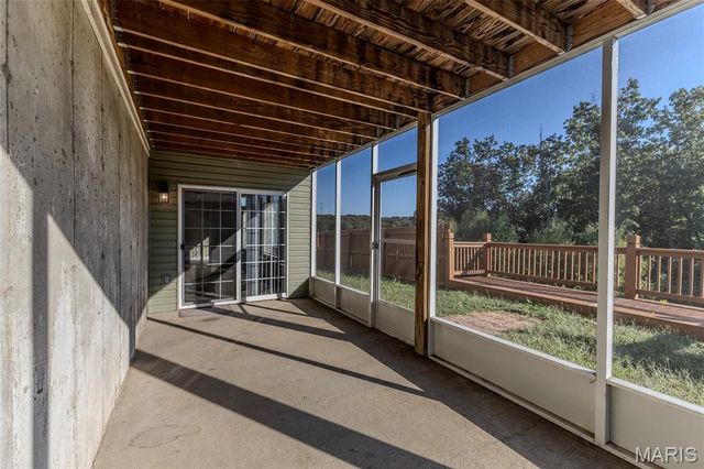 111 Greythorn Court, St Robert, MO 65584