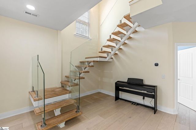 519 Forest Shoals Lane, Duncan, SC 29334