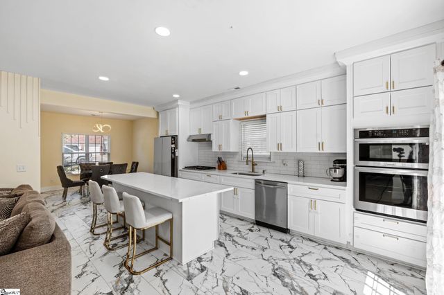 519 Forest Shoals Lane, Duncan, SC 29334