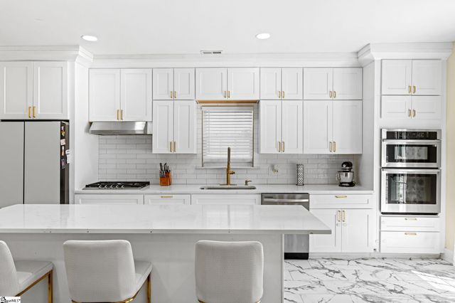 519 Forest Shoals Lane, Duncan, SC 29334