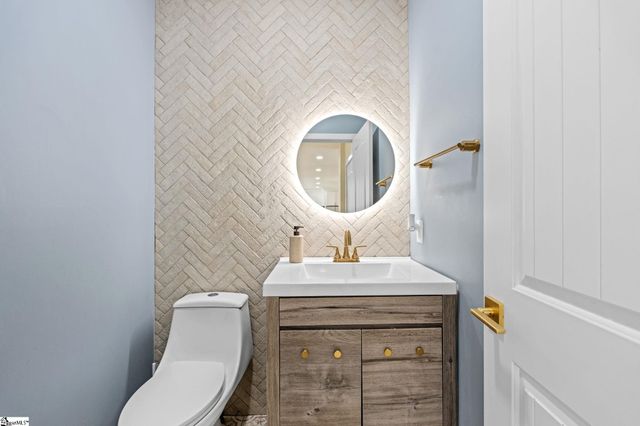 519 Forest Shoals Lane, Duncan, SC 29334