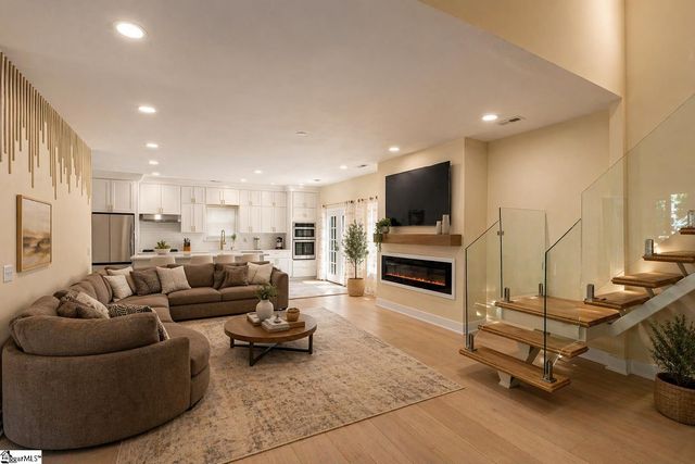 519 Forest Shoals Lane, Duncan, SC 29334