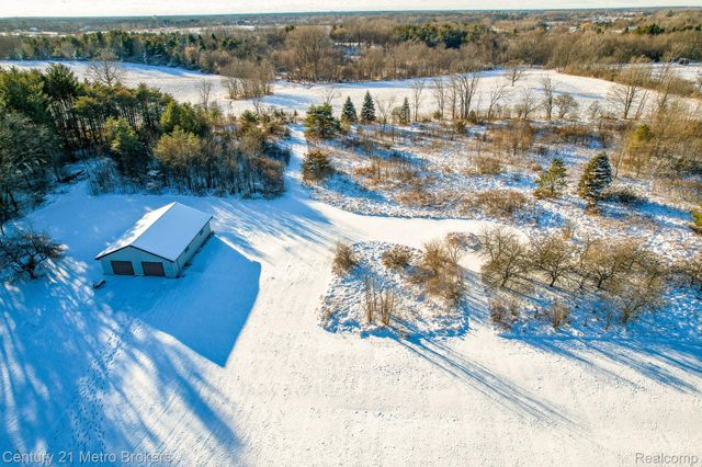 2227 N Baxter Road, Davison Township, MI 48423