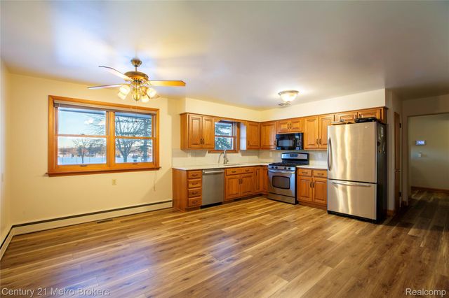 2227 N Baxter Road, Davison Township, MI 48423