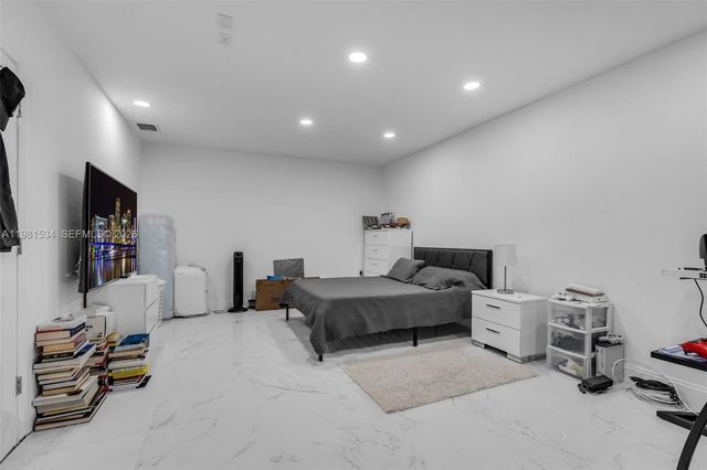 13822 SW 61 Pl Road, Ocala, FL 34481