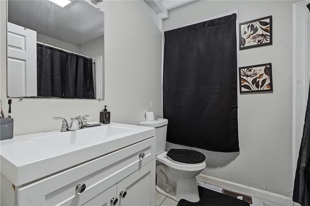 61 Joslin Street, Providence, RI 02909