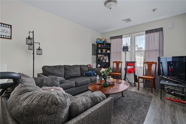 61 Joslin Street, Providence, RI 02909