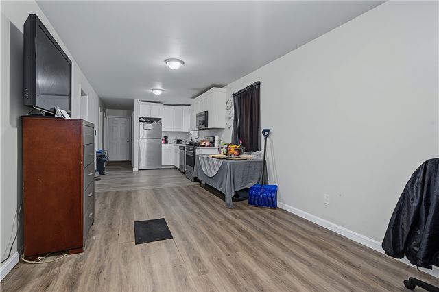 61 Joslin Street, Providence, RI 02909