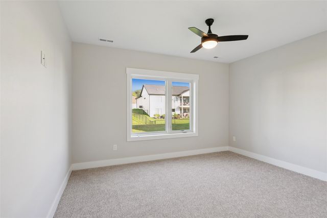 17321 North Valley Drive, Urbandale, IA 50323