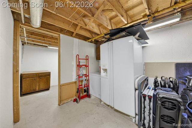 22727 Cortes Street, Novi, MI 48375