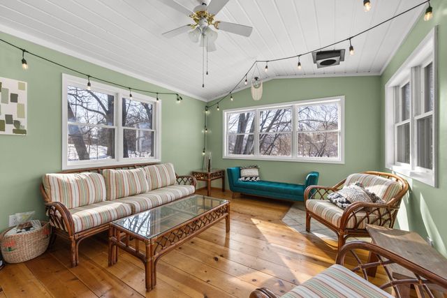 4109 Valentine Crest Road, Arden Hills, MN 55112