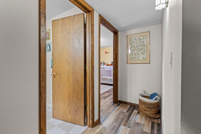 4109 Valentine Crest Road, Arden Hills, MN 55112