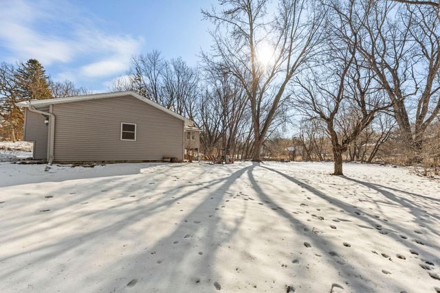 4109 Valentine Crest Road, Arden Hills, MN 55112