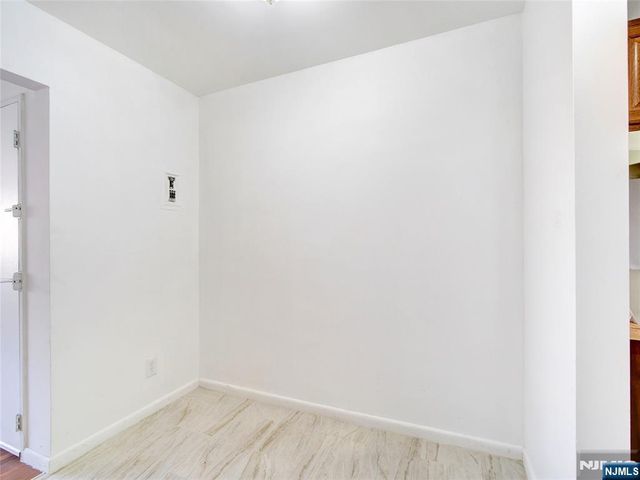 365 Bloomfield Avenue 5B, Verona, NJ 07044