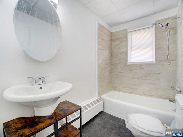 365 Bloomfield Avenue 5B, Verona, NJ 07044