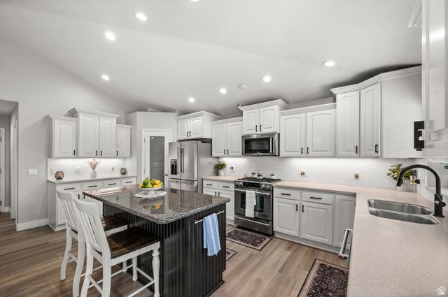 2995 W SPRINGER LN, South Jordan, UT 84095