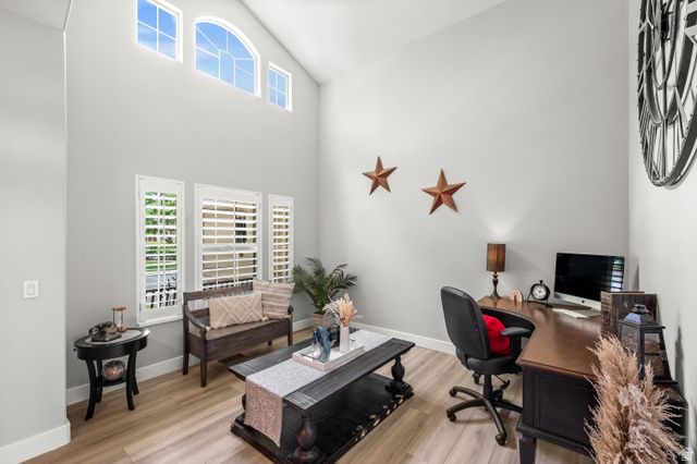 2995 W SPRINGER LN, South Jordan, UT 84095