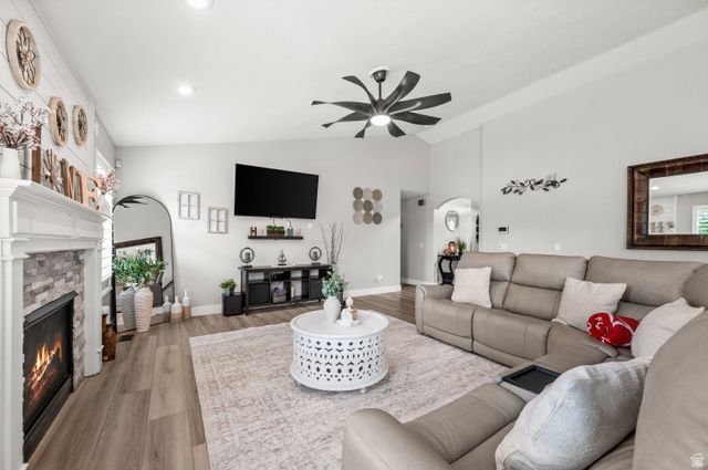 2995 W SPRINGER LN, South Jordan, UT 84095