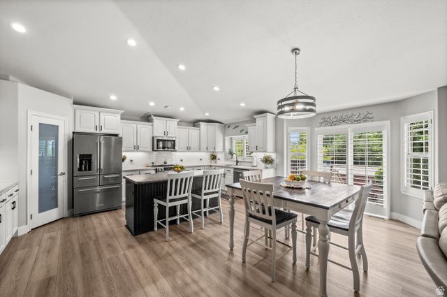 2995 W SPRINGER LN, South Jordan, UT 84095