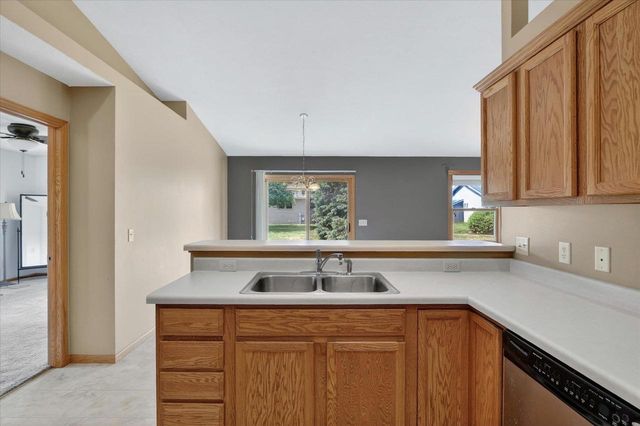 3794 Canvasback Drive, Janesville, WI 53546
