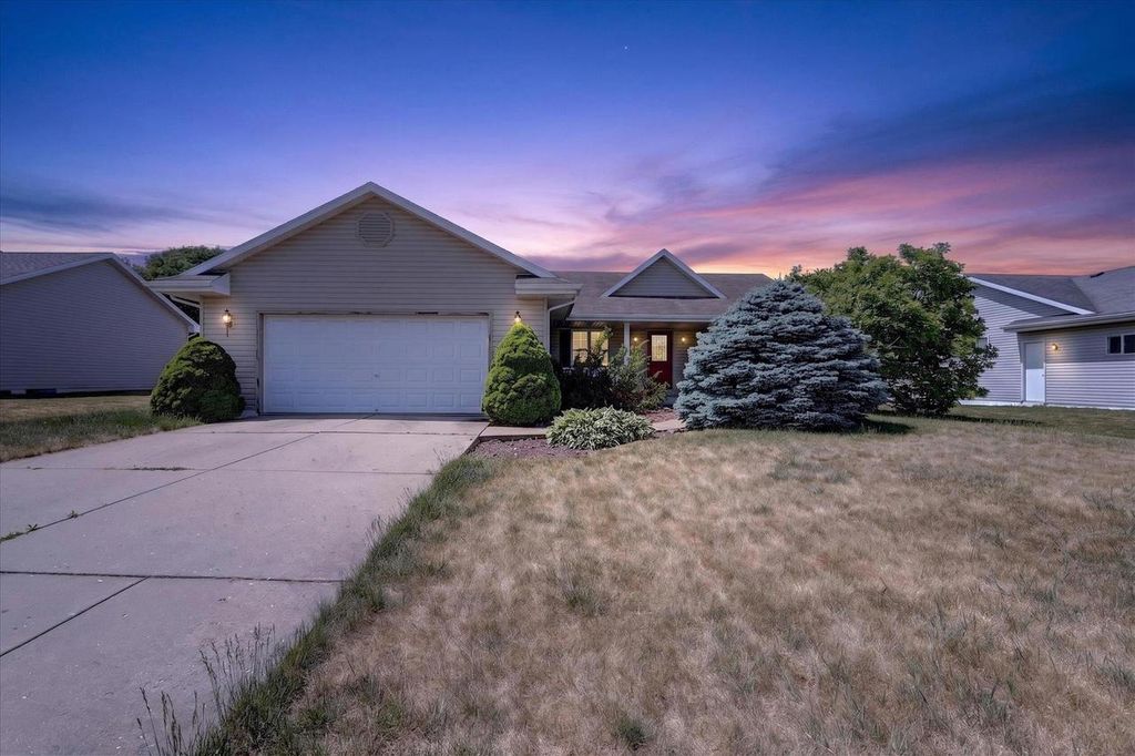 3794 Canvasback Drive, Janesville, WI 53546