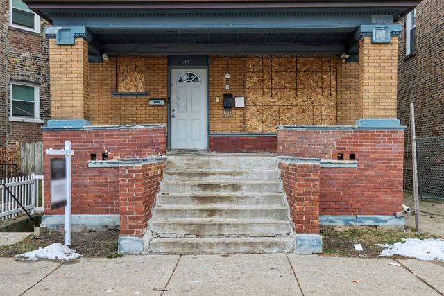 1615 S Trumbull Avenue, Chicago, IL 60623