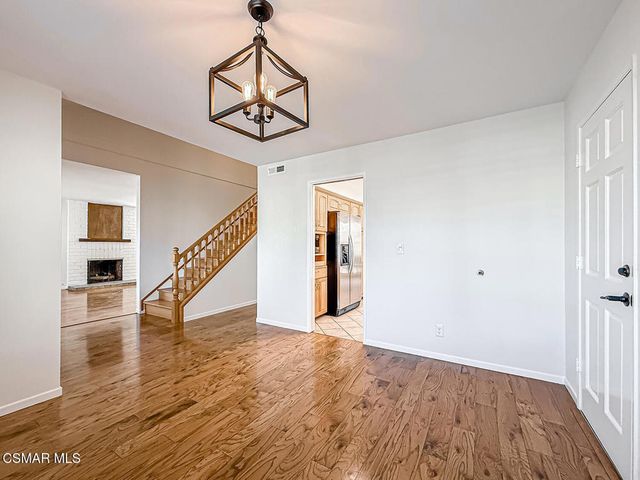 253 Reddington Court, Camarillo, CA 93010