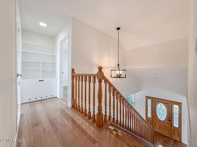 253 Reddington Court, Camarillo, CA 93010