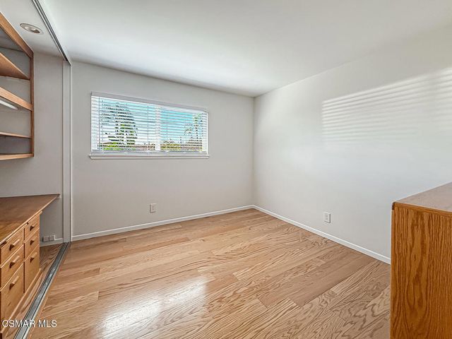 253 Reddington Court, Camarillo, CA 93010