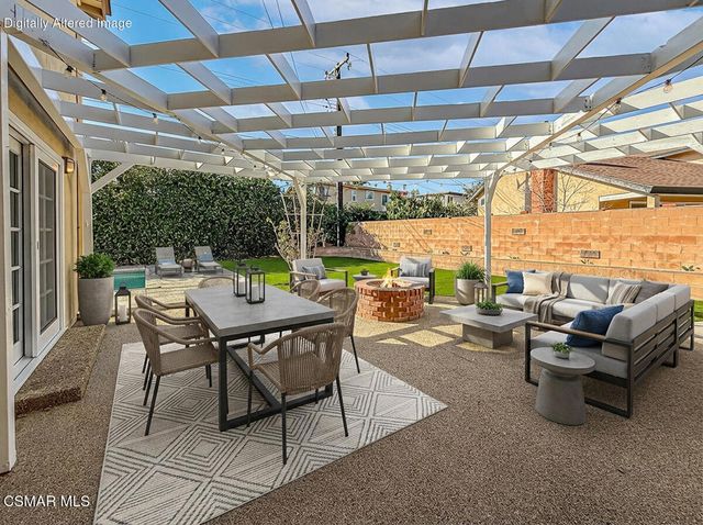 253 Reddington Court, Camarillo, CA 93010