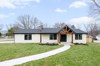 8620 W 75th Street, Overland Park, KS 66204