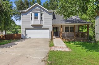 8517 NW 81st Terrace, Kansas City, MO 64152