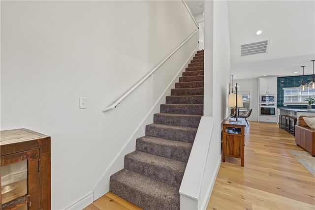 5801 SW Peaceful Avenue, Bentonville, AR 72713