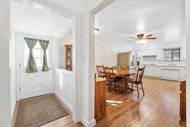 3942 W Vassar Avenue, Visalia, CA 93277