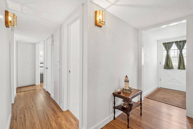 3942 W Vassar Avenue, Visalia, CA 93277