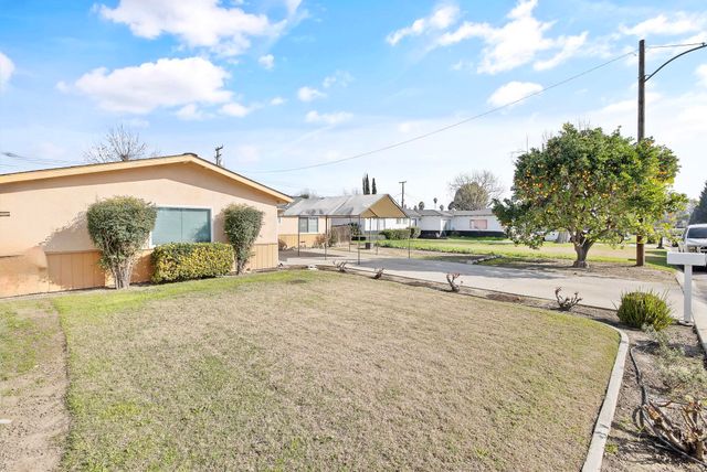 3942 W Vassar Avenue, Visalia, CA 93277