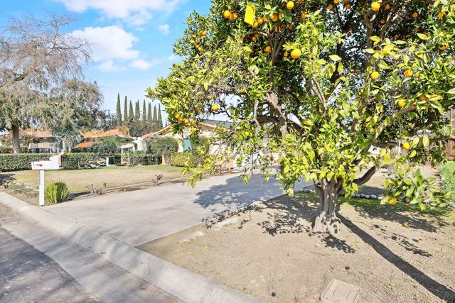 3942 W Vassar Avenue, Visalia, CA 93277