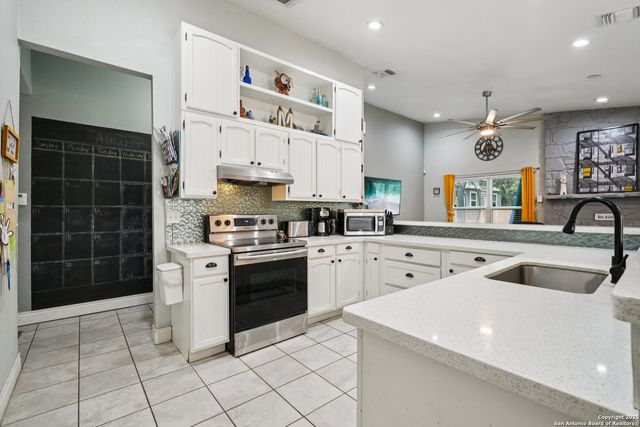 1319 E Bitters, San Antonio, TX 78216