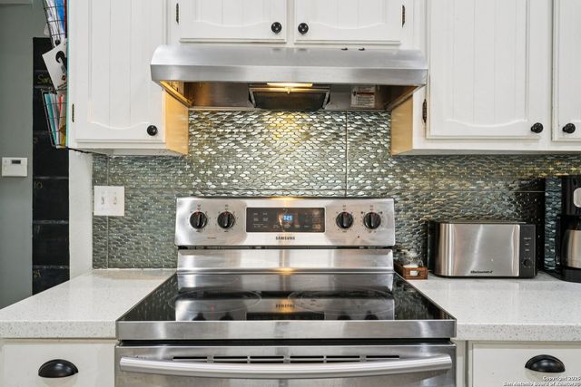 1319 E Bitters, San Antonio, TX 78216