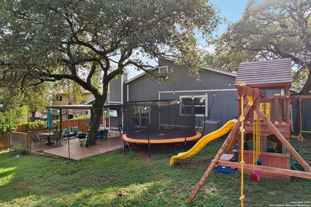 1319 E Bitters, San Antonio, TX 78216