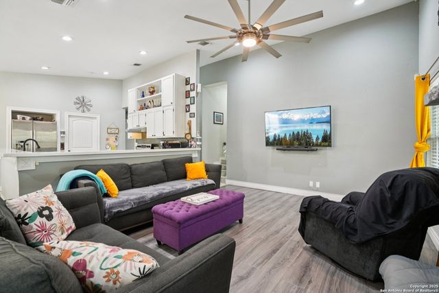 1319 E Bitters, San Antonio, TX 78216