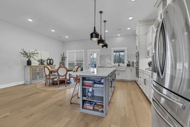 121 Denton Ct, Clarksville, TN 37043