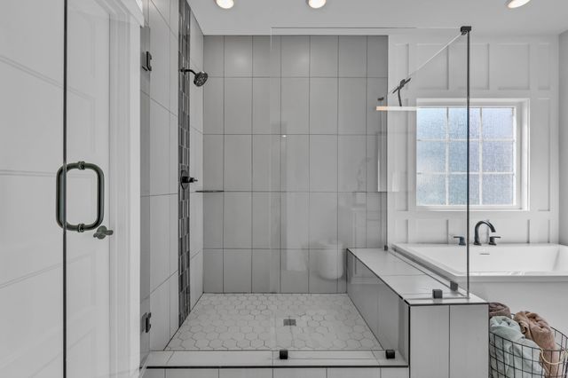 121 Denton Ct, Clarksville, TN 37043