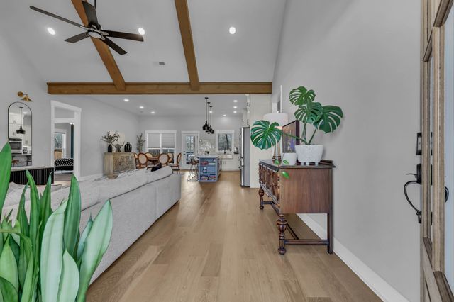 121 Denton Ct, Clarksville, TN 37043