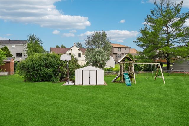 6907 Terrazzo Drive NW, Cedar Rapids, IA 53405