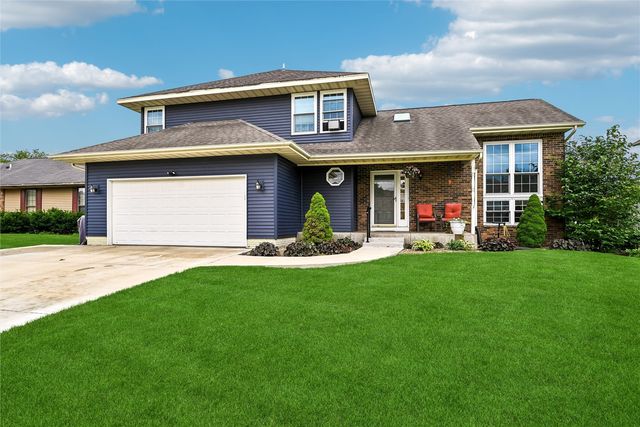 6907 Terrazzo Drive NW, Cedar Rapids, IA 53405