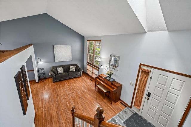 6907 Terrazzo Drive NW, Cedar Rapids, IA 53405